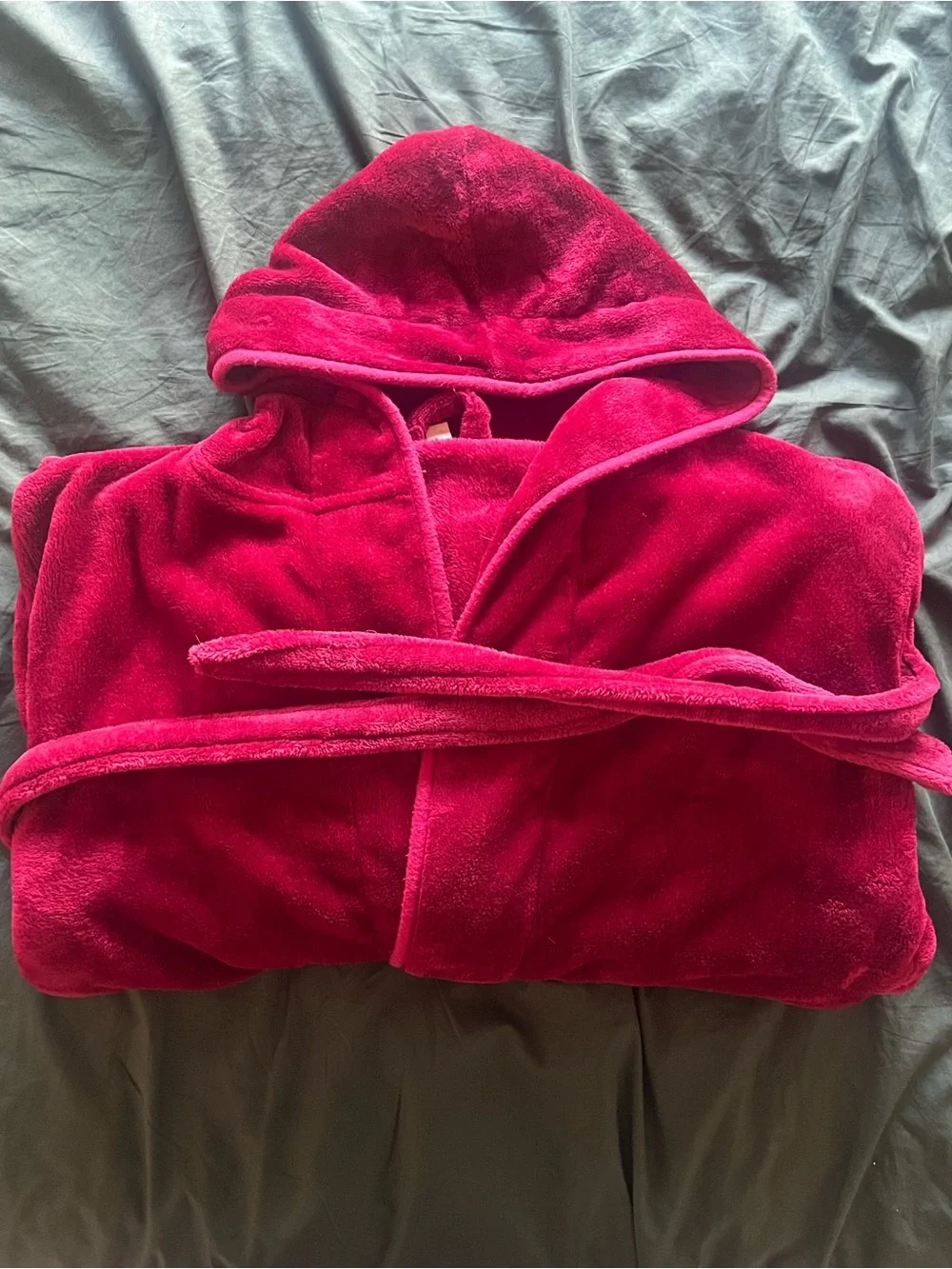 Unisex Luxury Bathrobe - Plush Shawl-Collar Robe in Burgundy (size L)